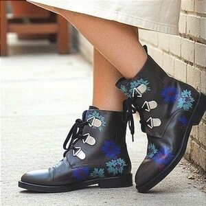 Collac Womens Floral Leather Ankle Boots‎ Lace Up Silver Buckle Sz 9 Eu 39 NWT